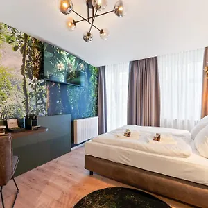 Jungle No5 Boutique - City-center Deutschland